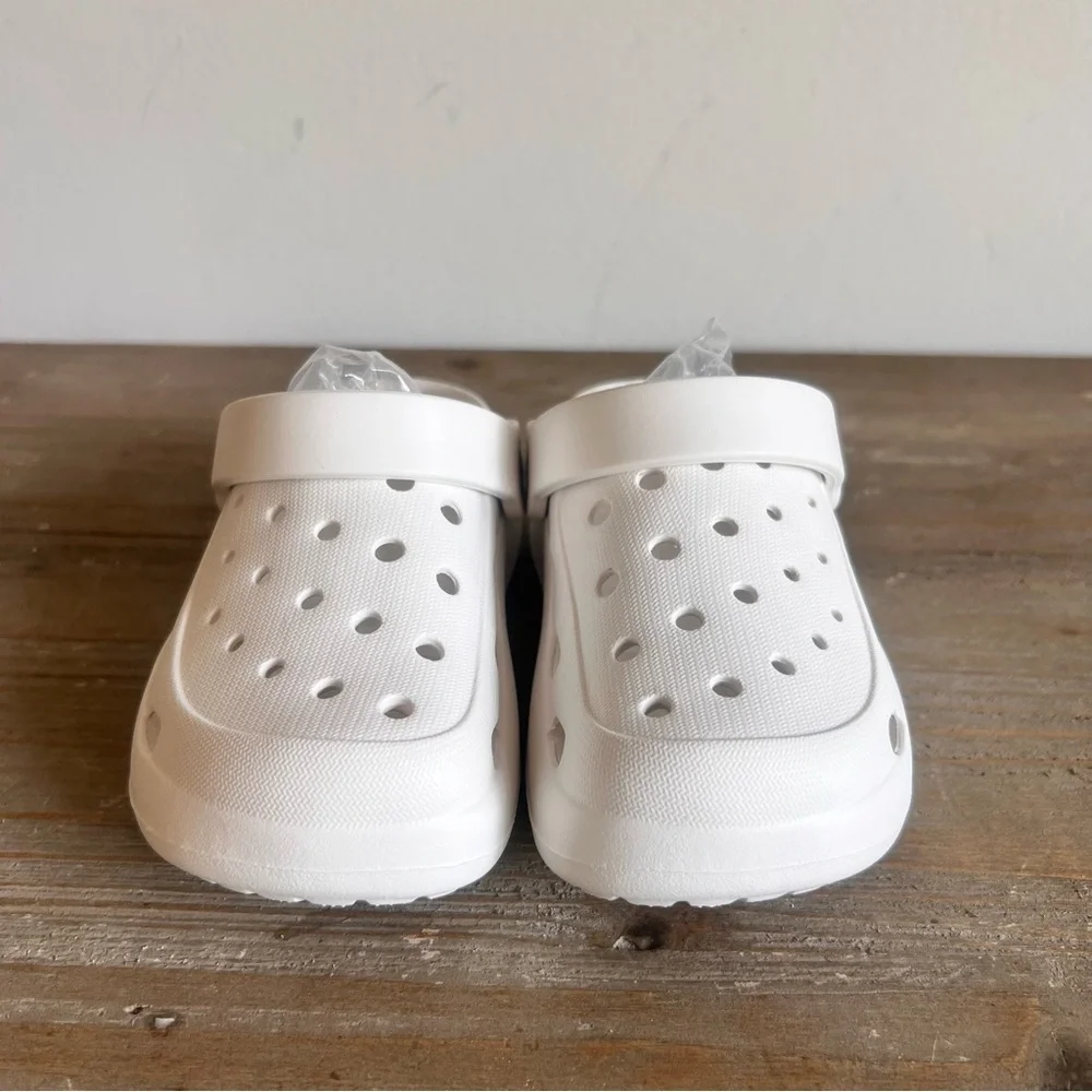 HOBIBEAR Kids Slip On Clogs Size 24 aka 8 #B1802A